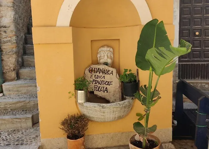 Mannara 招待所 3*